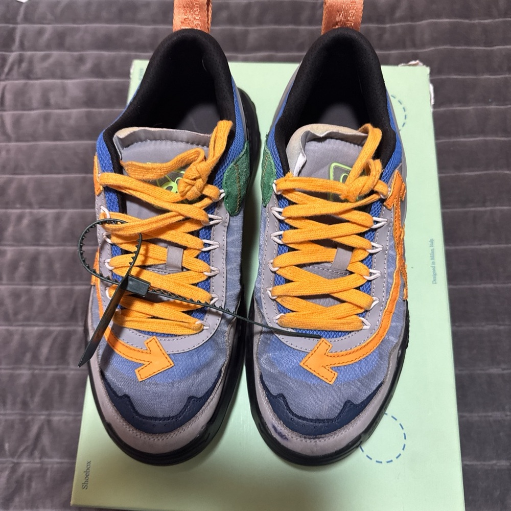 100% authentic - Picture 4 of 7